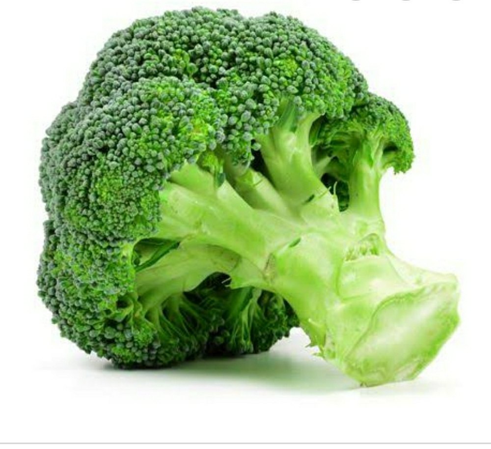 A Grade Green Farm Fresh Broccoli