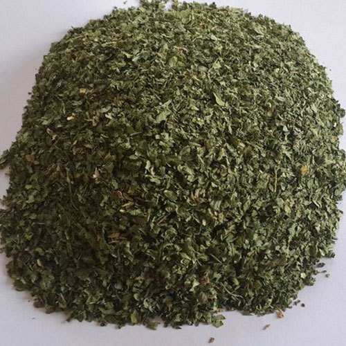 A Grade Green Dried Parsley Leaves, Packaging Type: Plastic Bag, Packaging Size: 20 Kg