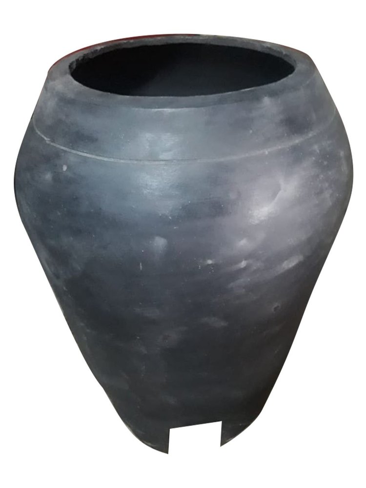 Black Clay Tandoor, For Restaurant, Capacity: 20 Roti Per Minute