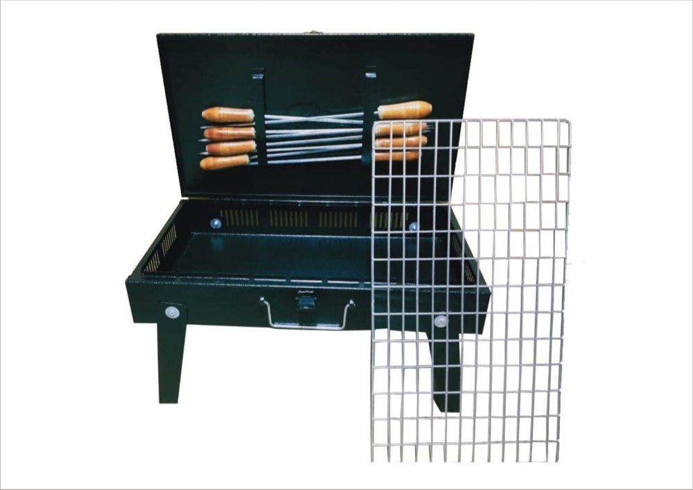 Mild Steel Foldable Charcoal Barbecue Grill, For Home, Size: 44 cm X 29 cm X 23 cm