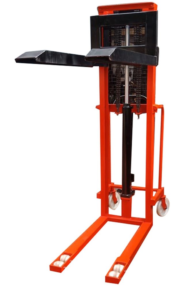 Red Mild Steel Hydraulic Hand Lift Trolley, For Industrial, Trolley Size: 6 Feet