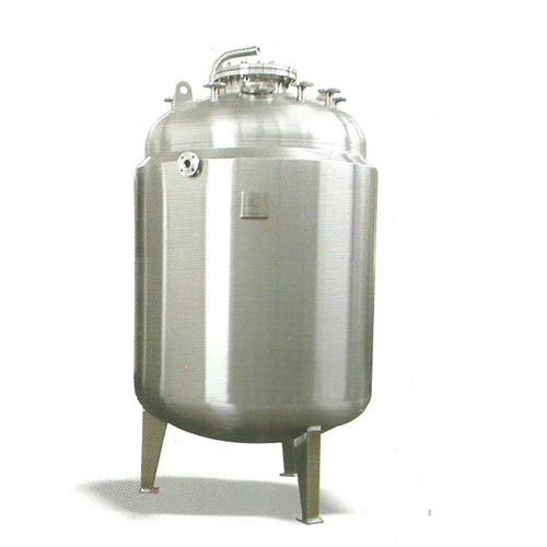 PW and WFI Storage Tanks, Steel Grade: SS316L