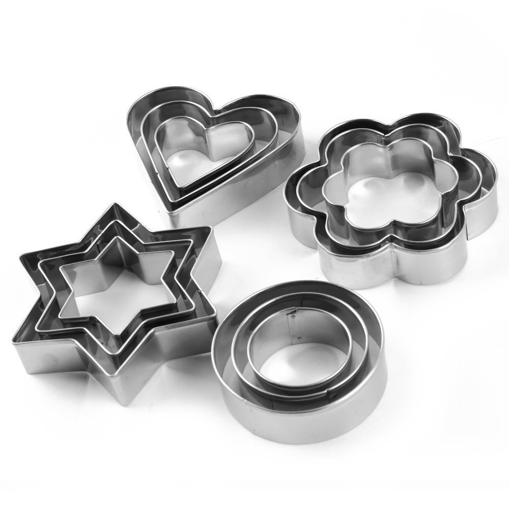 Silver Stainless Steel Cookie Cutter, For Bakery, Size: Medium