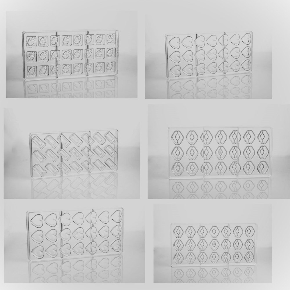 Colorless Polycarbonate Chocolate Mold, Size: 17.5x13.5x2.5 Cms, Variertu