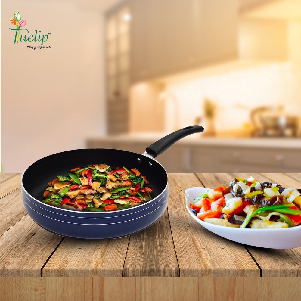 Tuelip Non-stick Hard Anodised Fry Pan With Stainless Steel Lid, Spatula & Scrub