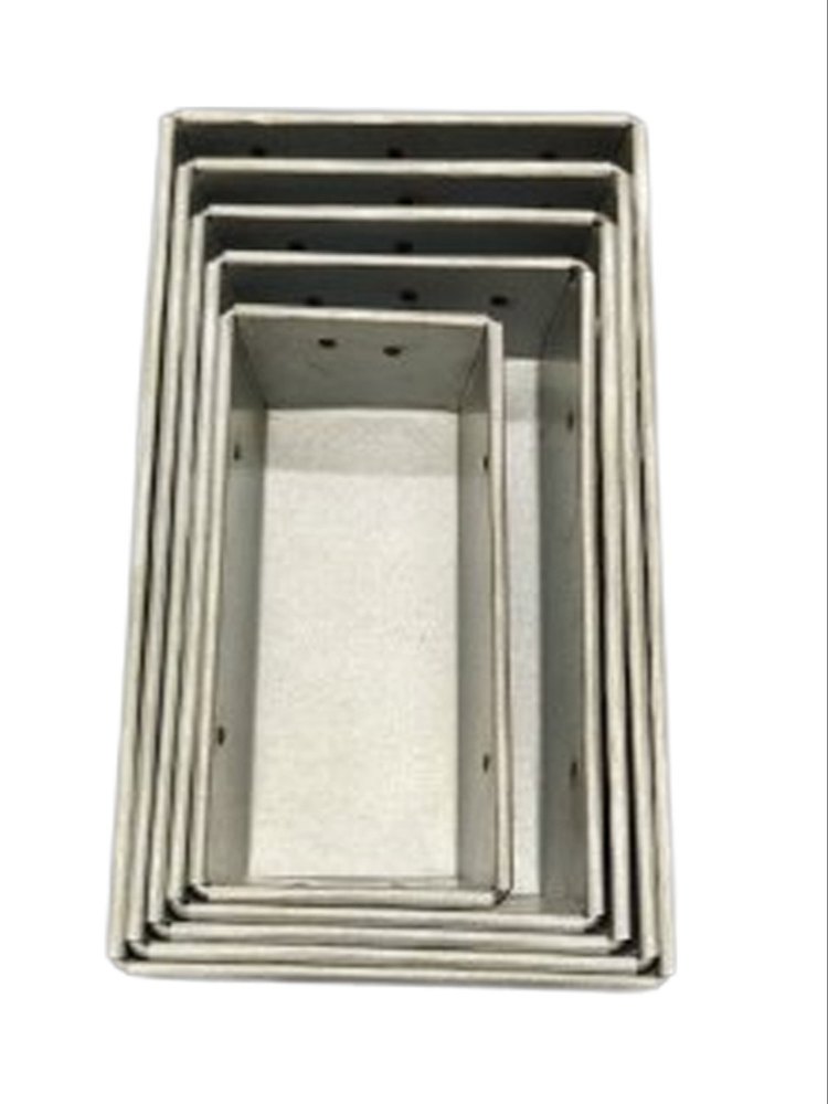 Aluminium 5 Piece Bread Baking Mould, For Bakery