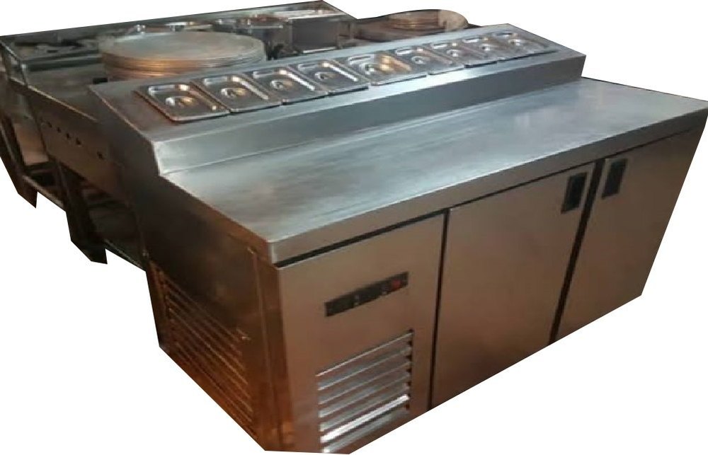 Rectangular Stainless Steel Pizza Makeline, For Commercial Use, Size: 3x5feet