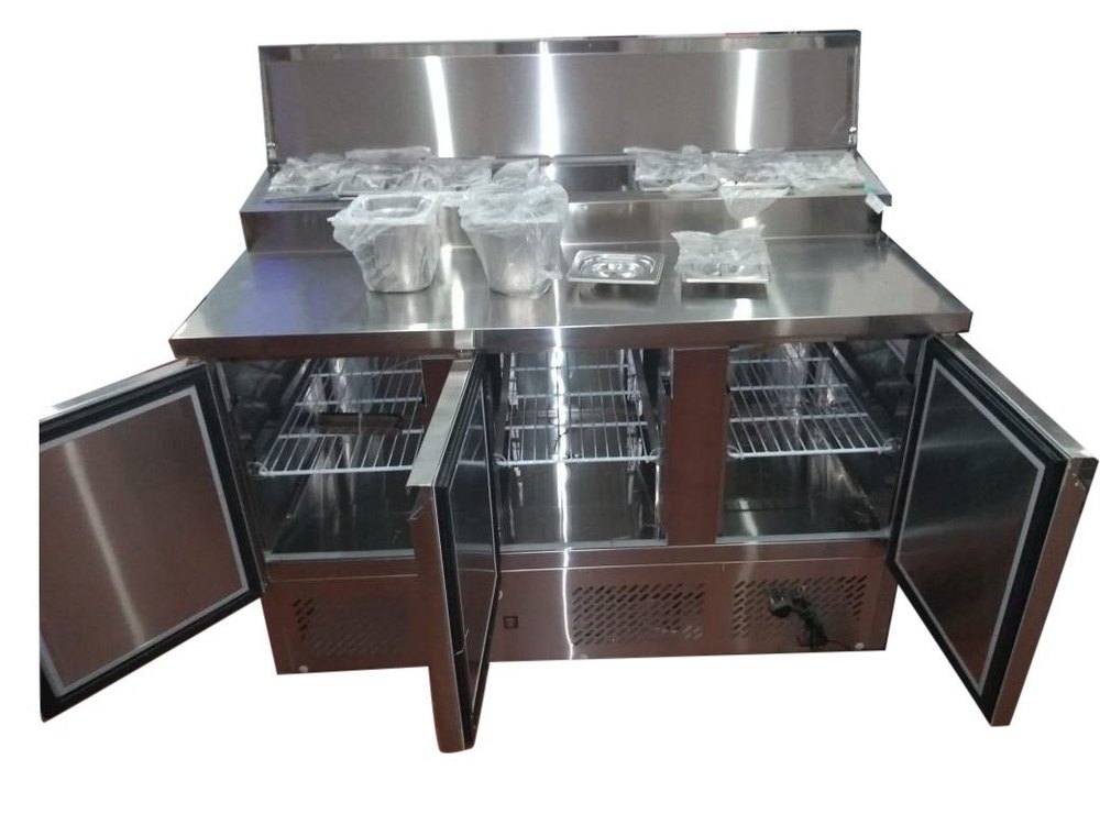 Rectangular Stainless Steel Pizza Makeline, For Commercial Use