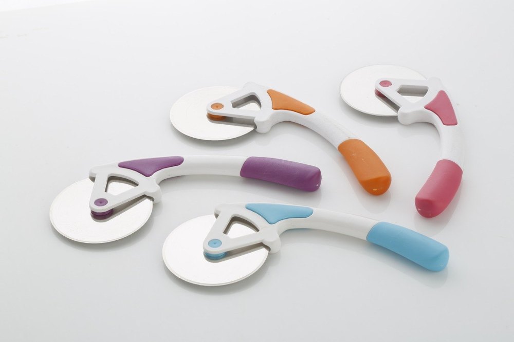 ORANGE PINK PURPLE BLUE Plastic PIZZA CUTTER