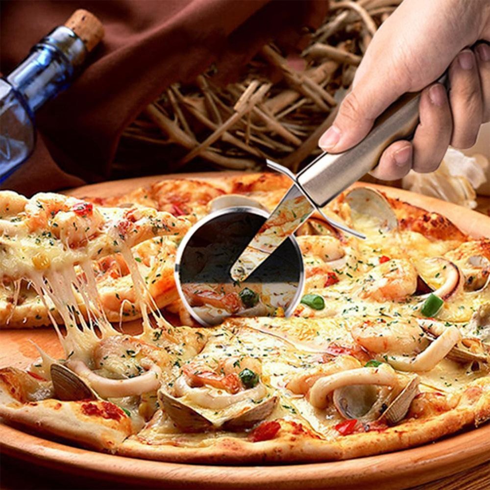 Round Stainless Steal Pizza Cutter and for Sandwiches Pastry img