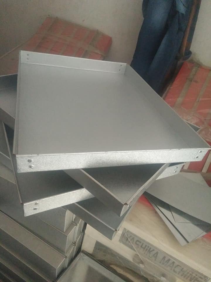 Aluminium Rectangular Bakery Tray, Thickness: 2mm