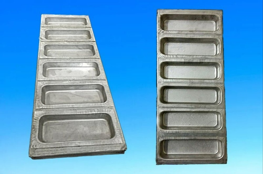 Food Grade Alusteel 100gm 6 Pocket Bar Cake Tray O.A 18, For Bakery, Thickness: 24 Guage