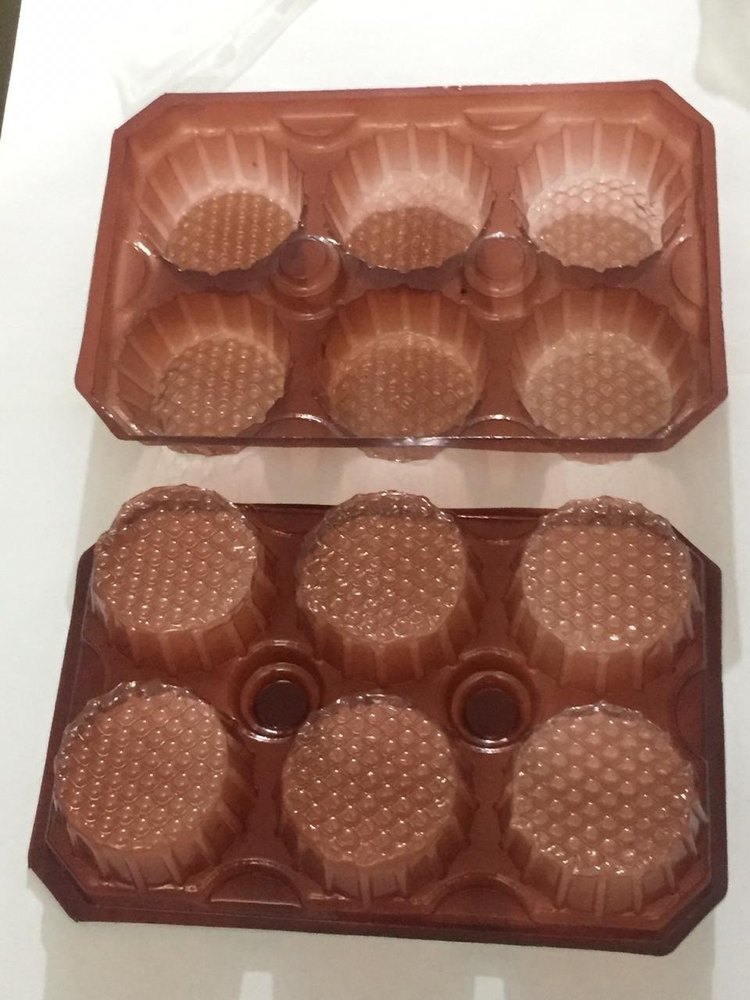 AMBER PLASTIC 6 Muffin Tray, Inside Outside Finish: Glosy, Thickness Millimetre: 200 Micron