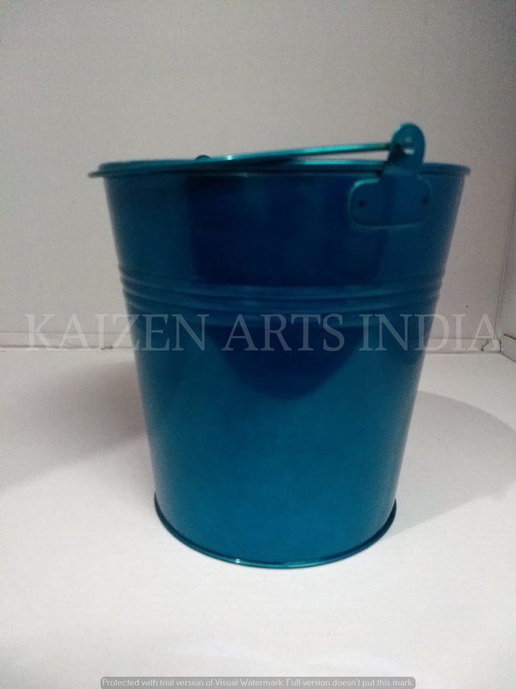 Iron & Metal Bucket, Size: 7 inch