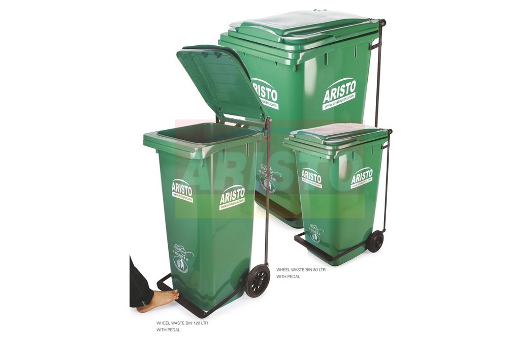 Plastic Wheeled Waste Bin With Foot Pedal