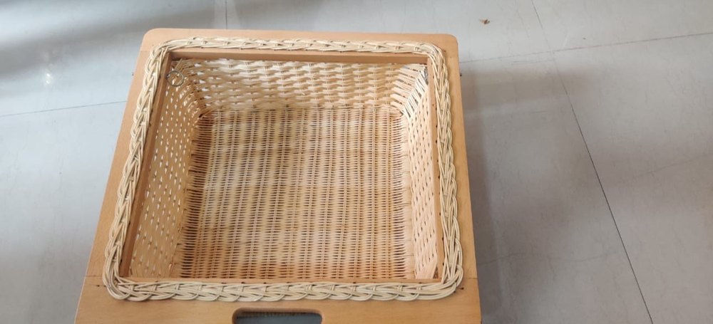 Brown Wooden Wicker Basket, For Kitchen, Size: 450mm 600mm