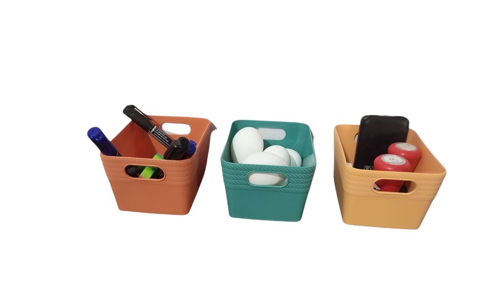 Multicolor Plastic Storage Basket, For Household, Size: 6*4*2.5 Inch