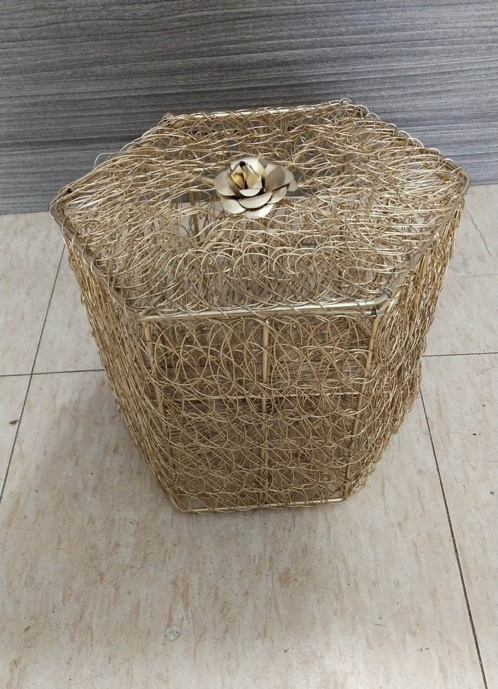 Golden Diamond Wire Box Basket With Lid, For Packaging, Size: 2 Sizes Available