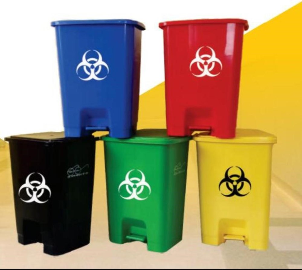 Blue/Red/Yellow/Green/Black Foot Pedal Plastic Waste Bin, For Hospital, Capacity: 30 Ltr