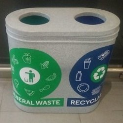 Standing FRP Dustbins, Size: Upto 3 Feet, Capacity: 10-30 Liter