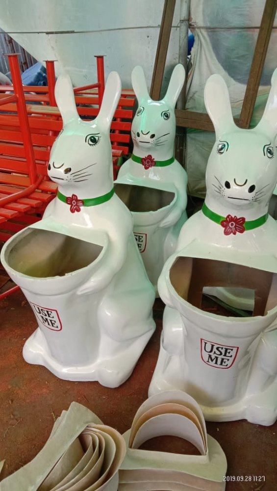 MTC White FRP Animal Shape Rabbit Dustbin, Capacity: 60 Ltr