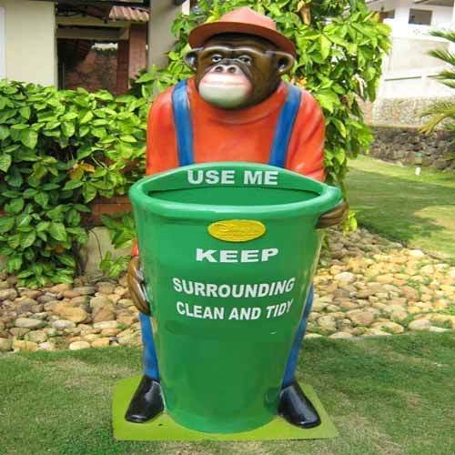 Monkey Shape FRP Dust Bin, Capacity: 100 ltr