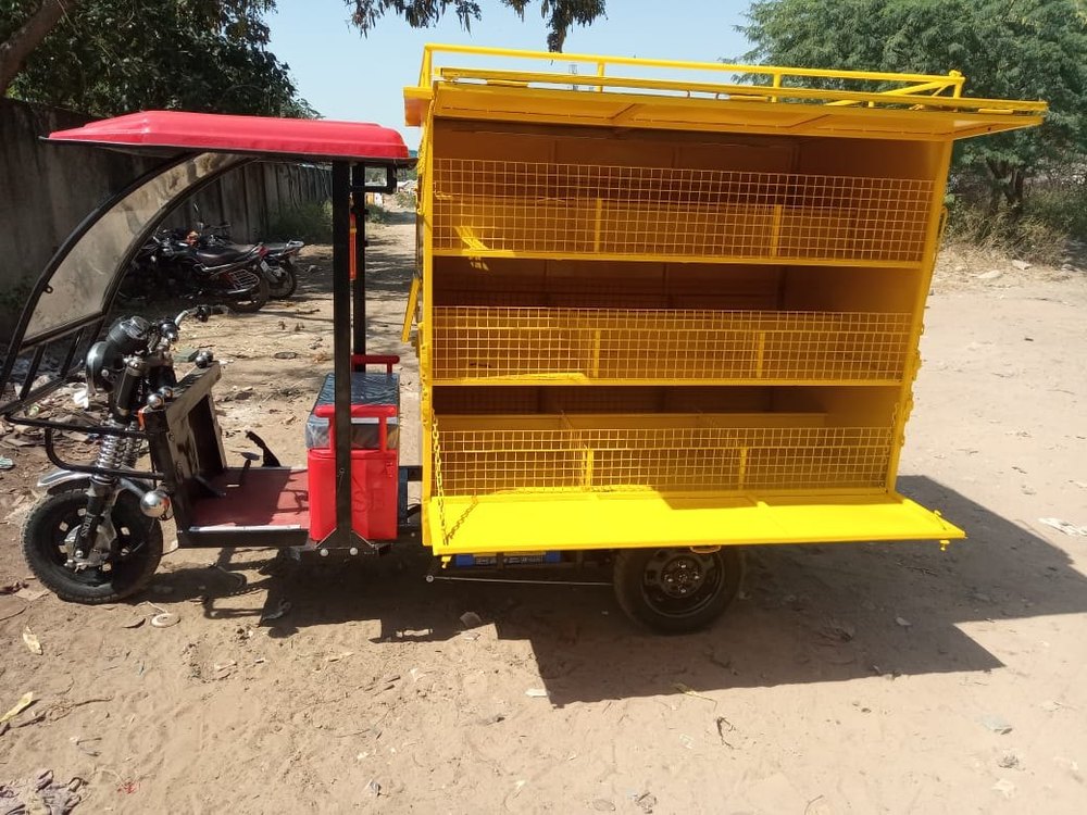 Vegetable Rickshaw Cart, Maximum Run Per Charge: 60-80 km, Loading Capacity: 500-1000 kg