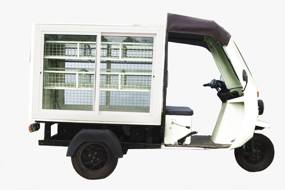 Electric Vending Cart, Maximum Run Per Charge: 60-80 km, Loading Capacity: Upto 500 kg