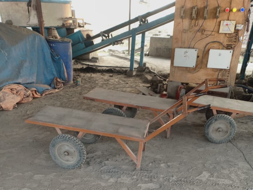 Mild Steel Double Wheel Hand Trolley, For Construction, Load Capacity: 200 KG