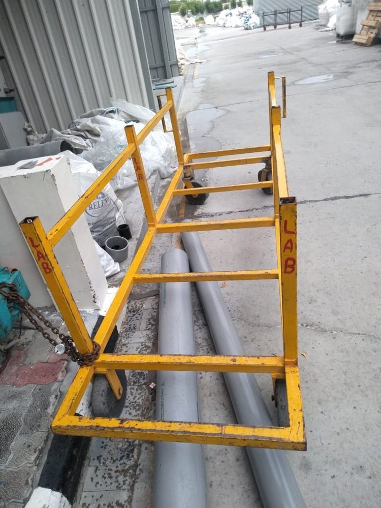 Stainless Steel Heavy Material Handling Trolleys, Load Capacity: 150kg