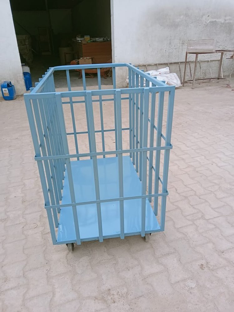 Mild Steel Gray Laundry Trolley, For Hotels, Cart Size: 48x30x45 Inches