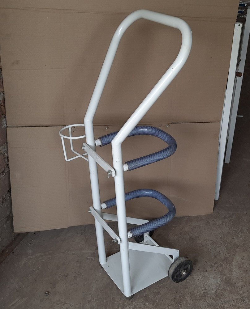 Stainless Steel Cylinder Trolley, For Hospital