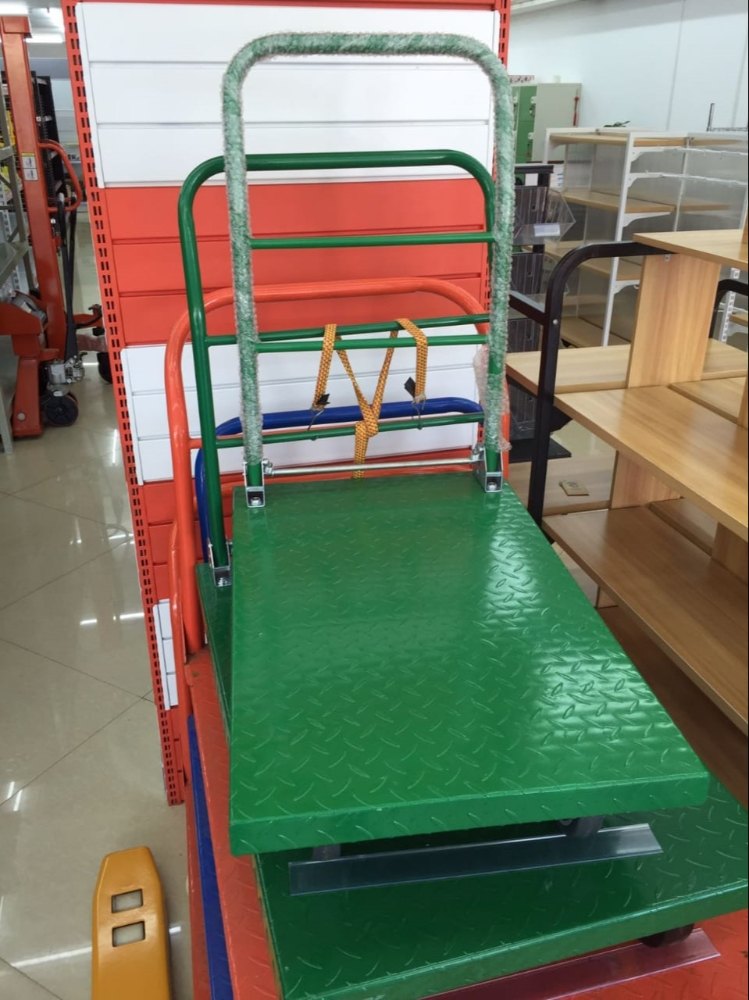 Stainless Steel Foldable Platform Trolley, For Warehouse, Load Capacity: 200-250 Kg