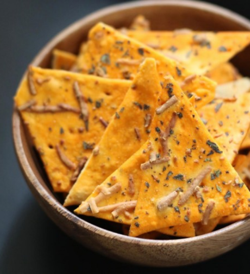 Pita Chips With Herbs And Cheese