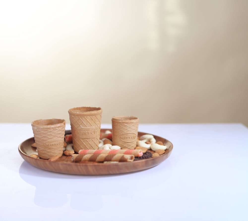 Baked Biscuits Chocolate Edible Biscuit Cup, Packaging Type: Box, Packaging Size: 300 Piece img