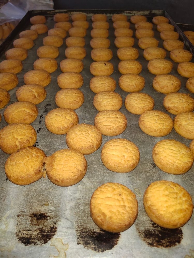 Crunchy Osmania Salted Biscuits