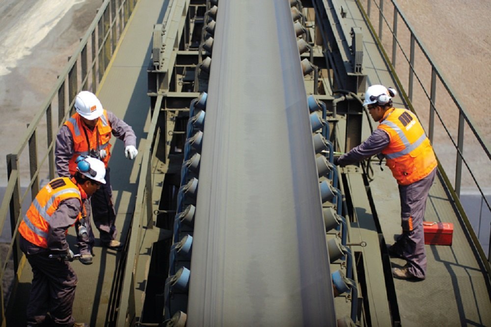 Heavy Duty Conveyor Belt Repair Service img