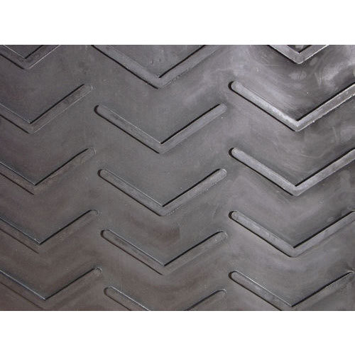 Rubber Chevron Conveyor Belt, Belt Thickness: 10mm, 10 Mpa