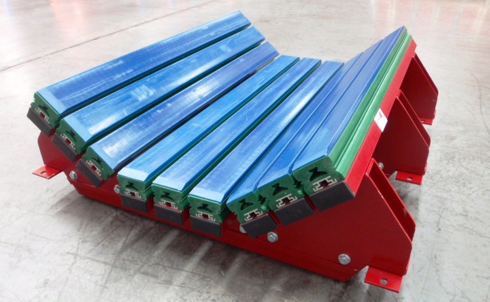 Belt Conveyor Scraper / Cleaners img