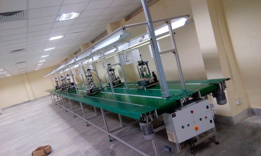 PVC Mobile Phone Assembly Belt Conveyor img