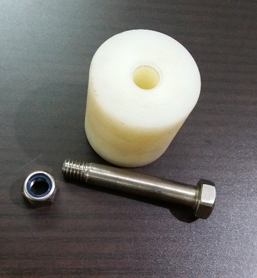 Nylon and ss304 Return Nylon Roller with SS Stud