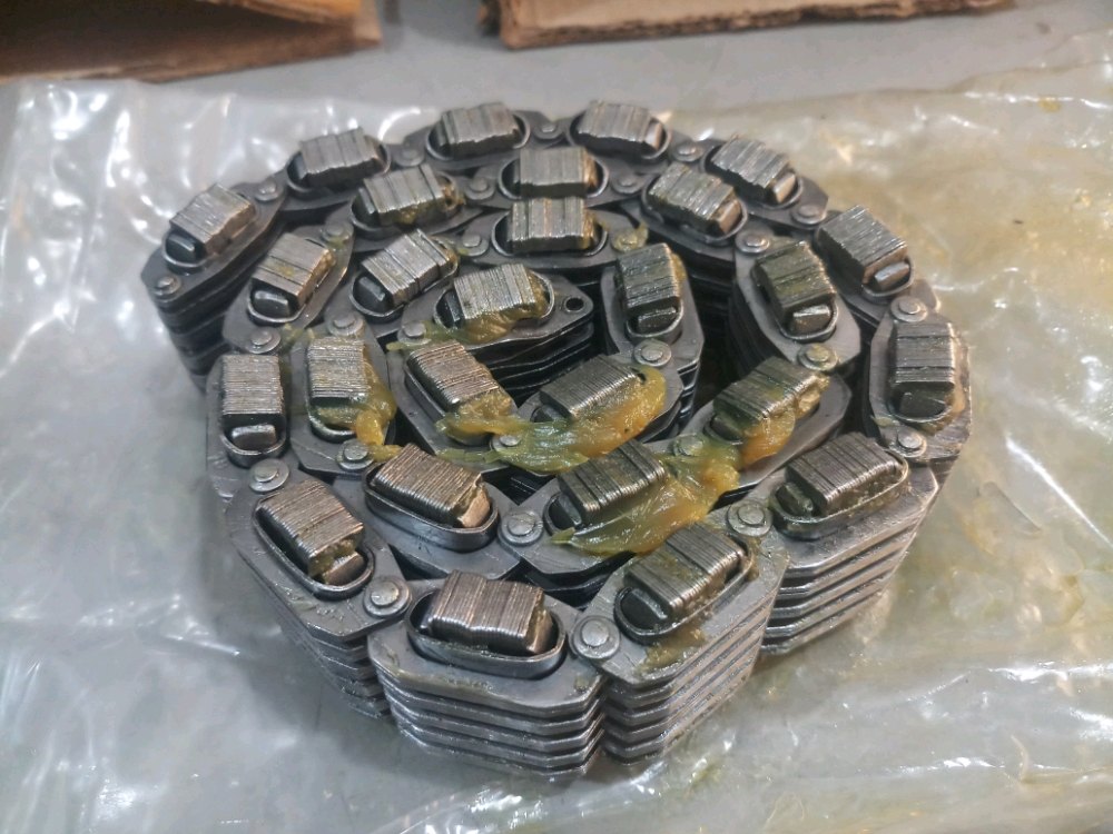 Mild Steel Industrial PIV Chain, Roller Dia: 200 mm