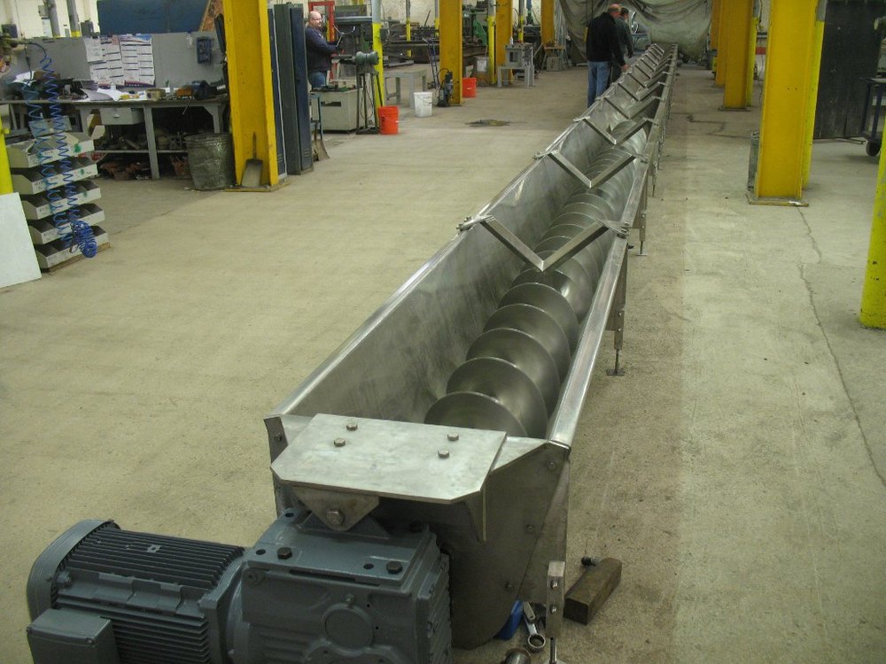 Stainless Steel Belt Screw Conveyors Manufacturer, Capacity: 200 Kg, 220v - 440v