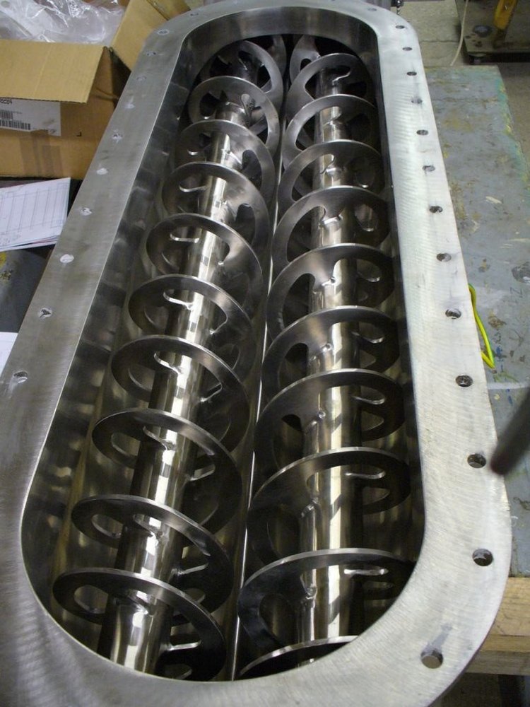 Stainless Steel Twin Screw Conveyors, Capacity: 200 Kgs, 220-240 Volt