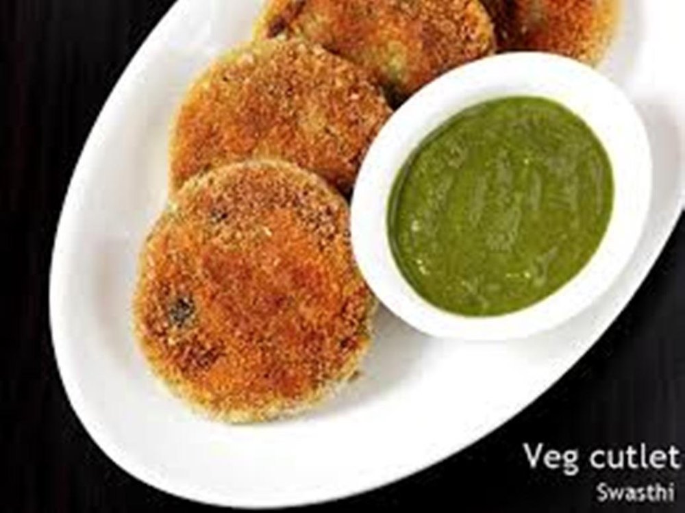 Treat & Delights Frozen Veg Cutlet (10pcs/30gm /Df), Packaging Type: Plastic Bag