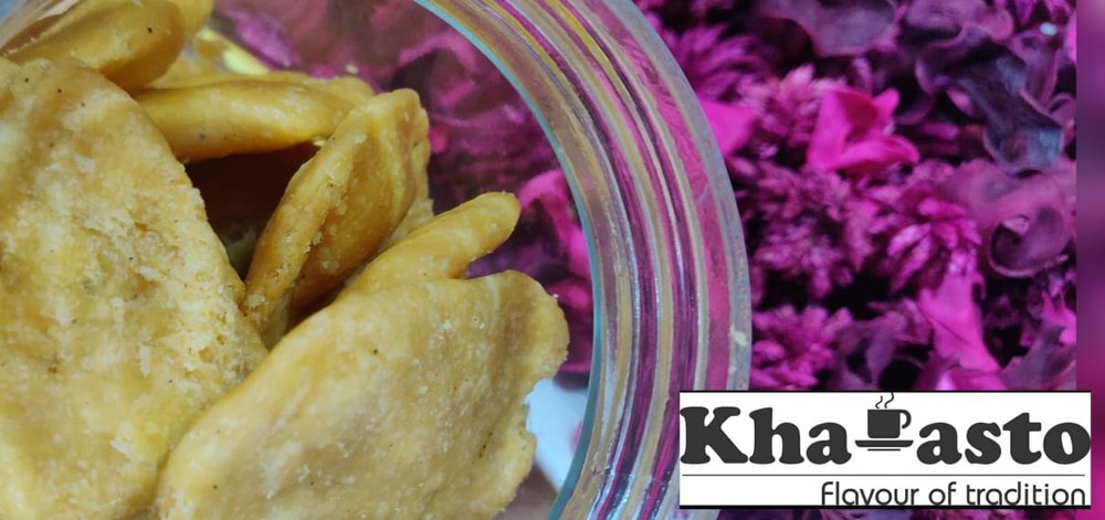 Kha-asto Dry Snacks Farsi Puri, Packaging Size: 200 Grams