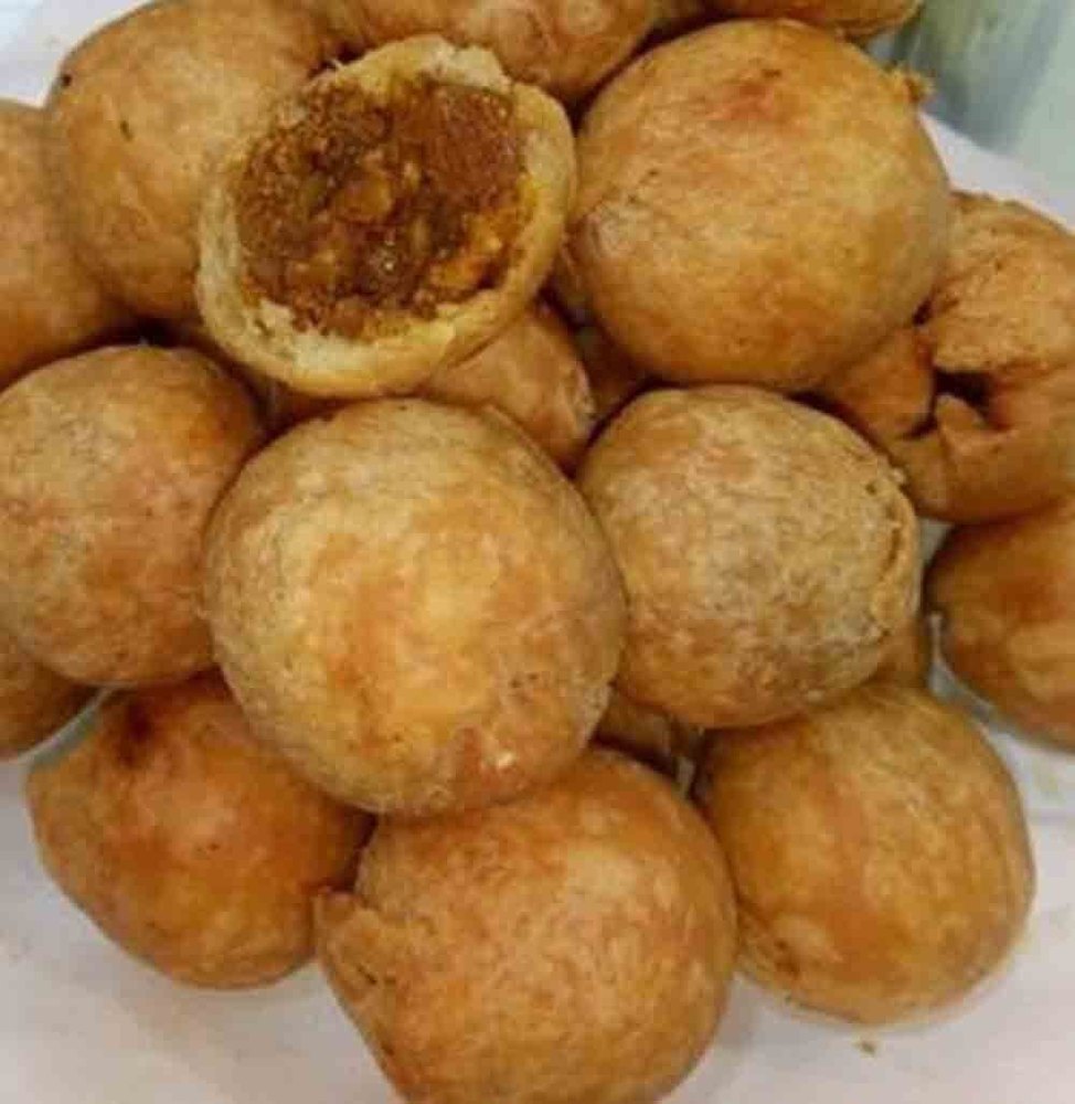 Dry Fruit Kachori