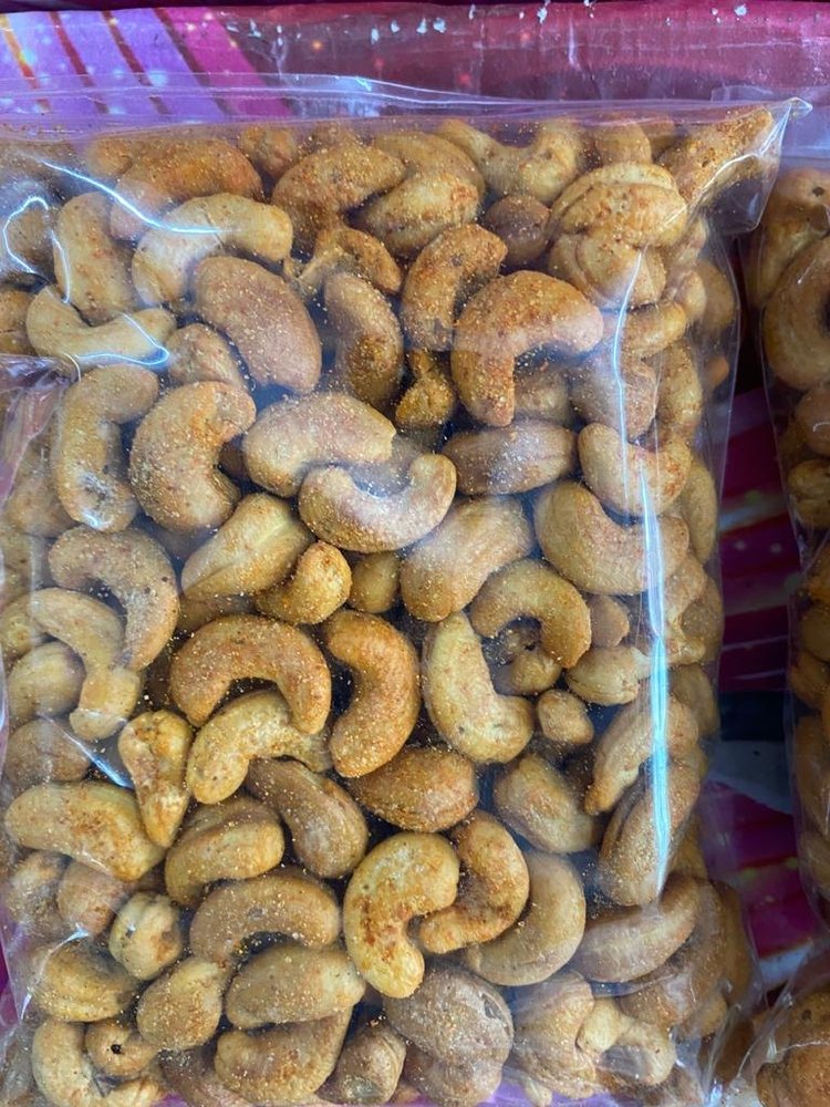 Premium Spice Chilly Cashew, Packaging Size: 1kg pack, Packaging Type: Plastic Bag