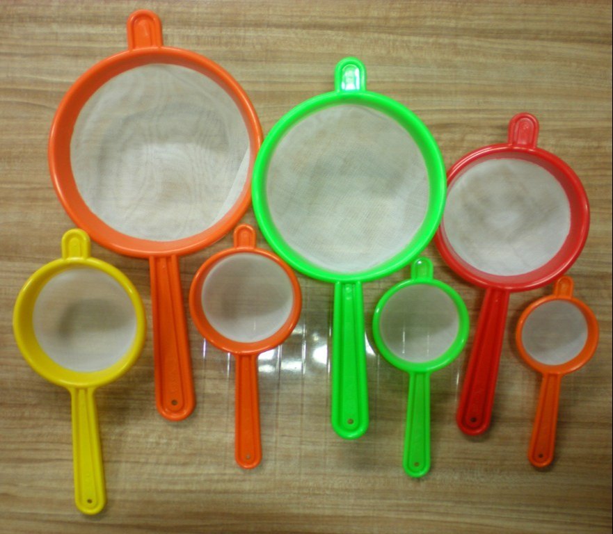 Red Green Yellow Orange Plain Plastic Tea Strainer, For Home, Size: 1 To 8