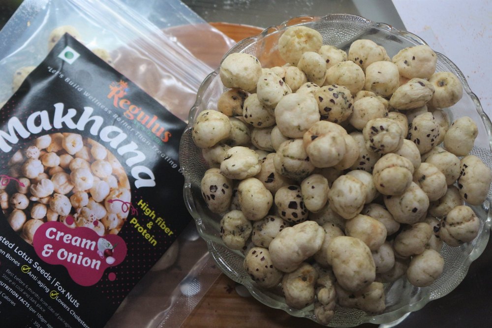 5 Flavors Available Makhana / Roasted Fox Nuts / Cream And Onion Flr, Packaging Size: 100 Grams